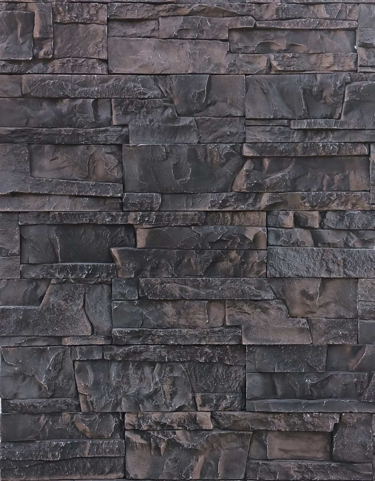 piatra decoratva la gard