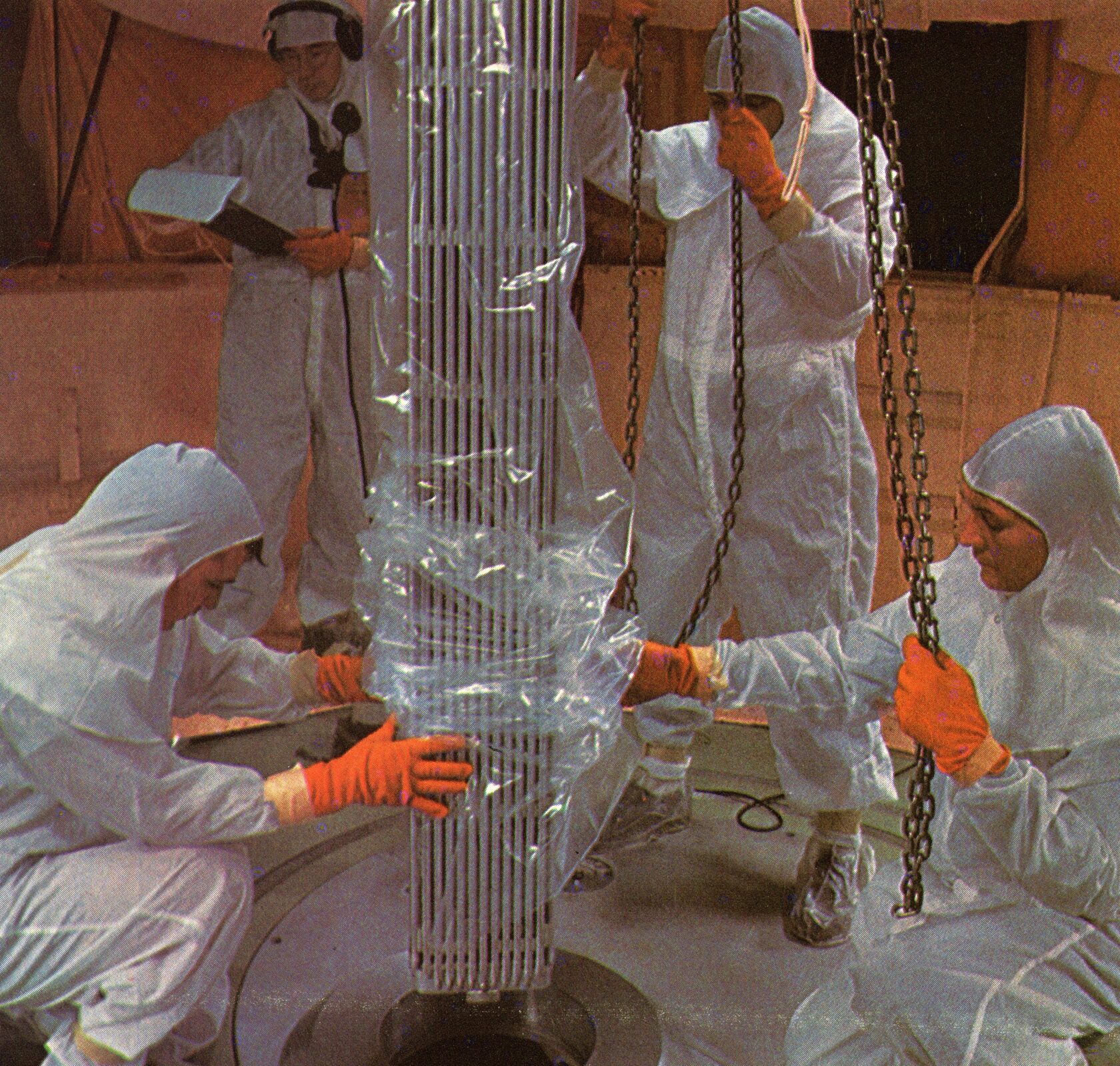 The Savannah's 74-milliwatt cylindrical reactor