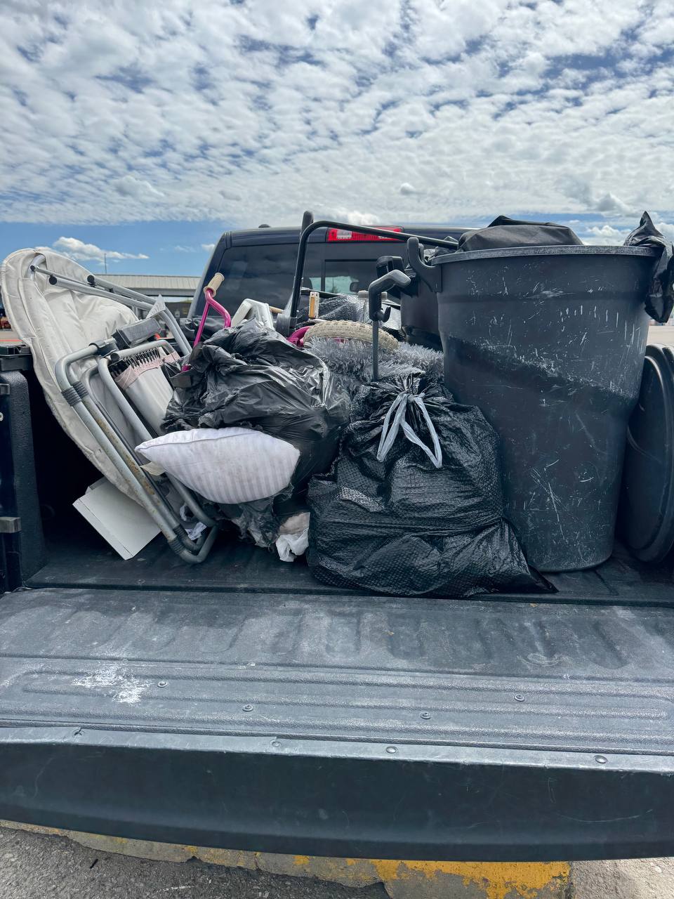 Mixed junk removal Calgary