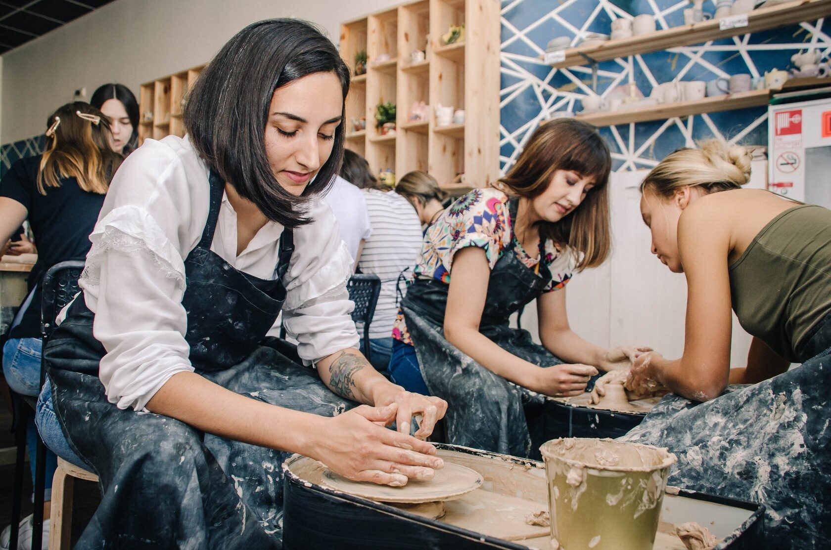 beginner friendly pottery event