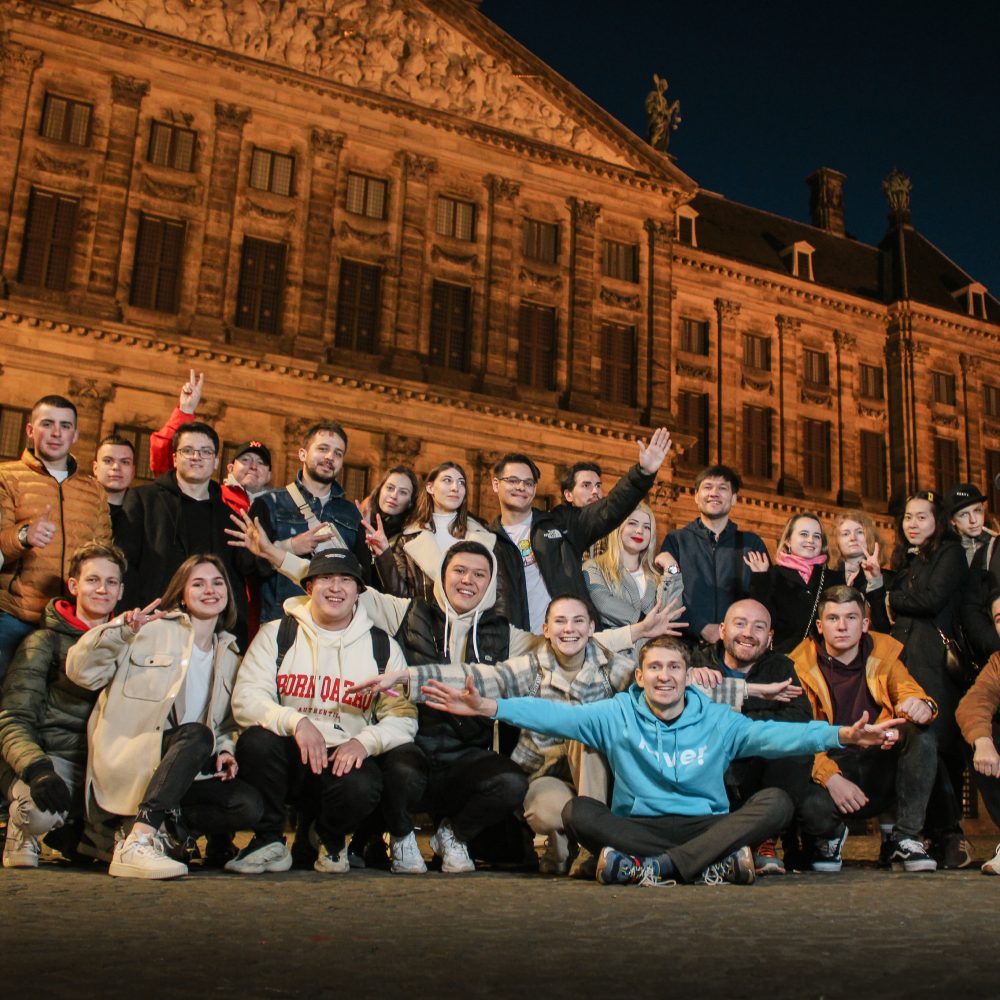 С языковыми курсами чешского языка от KOVER Вы точно поступите в университет мечты в самом центре Европы! 