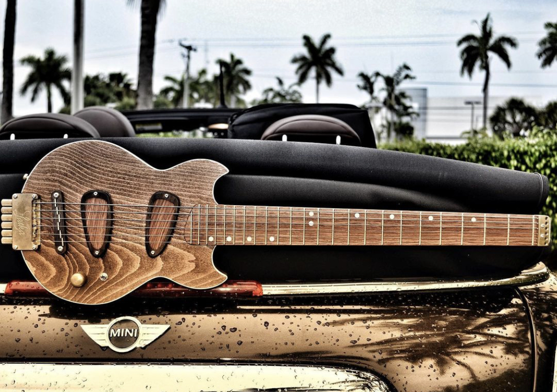 Laika Travel Guitars