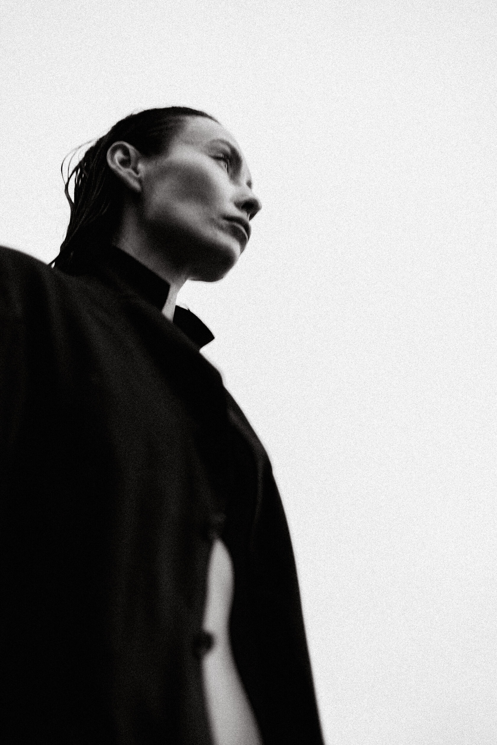 Female portrait by Evgenia Huber, photograph 05