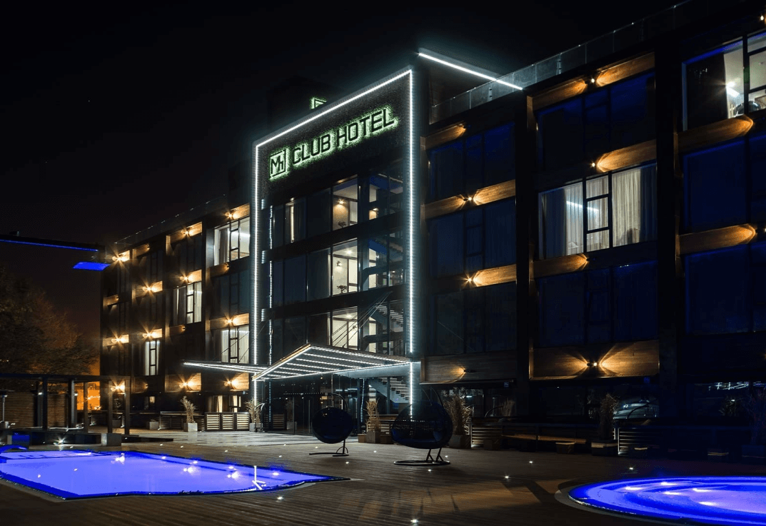 M1 Club Hotel