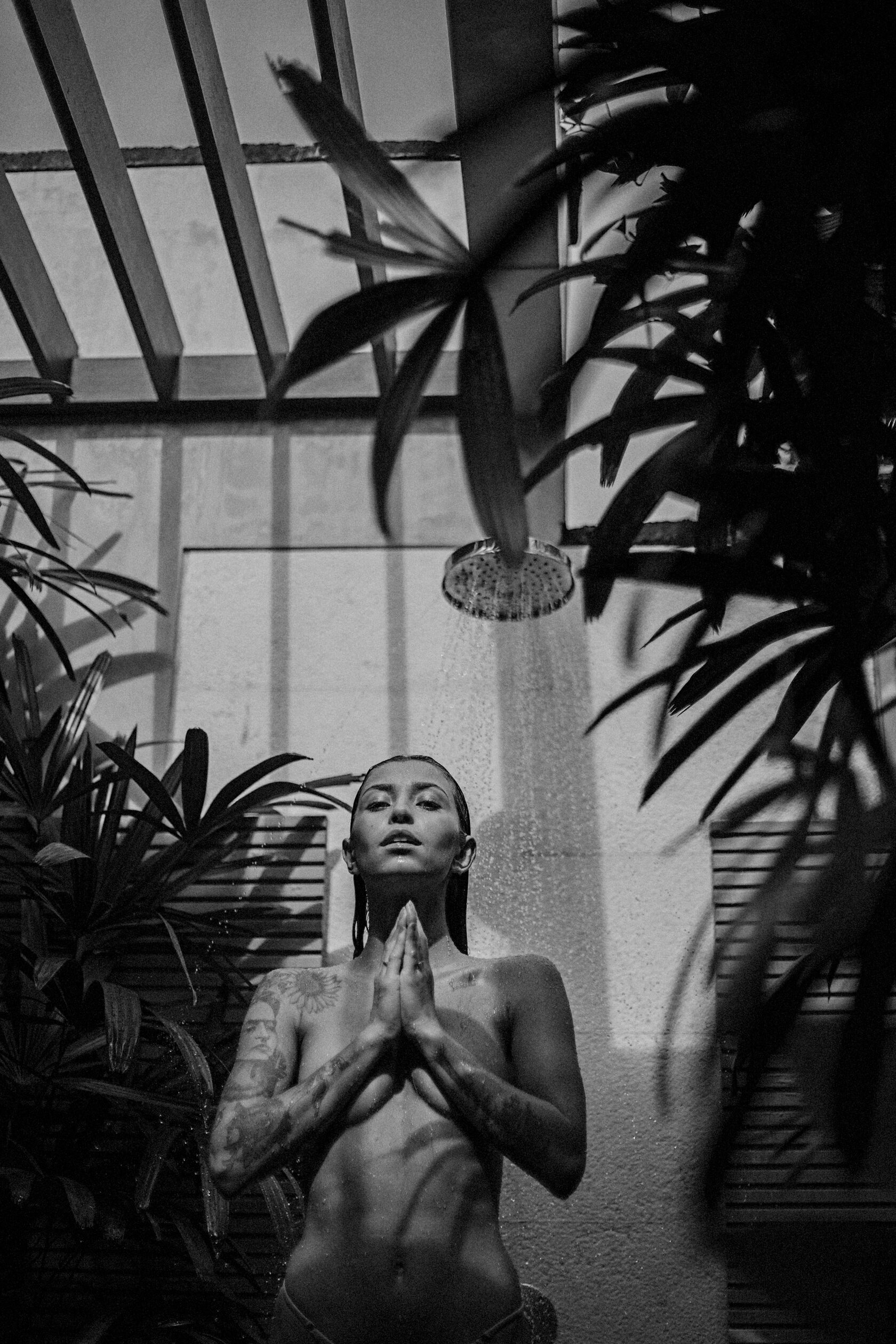 Female portrait by Evgenia Huber, photograph 02
