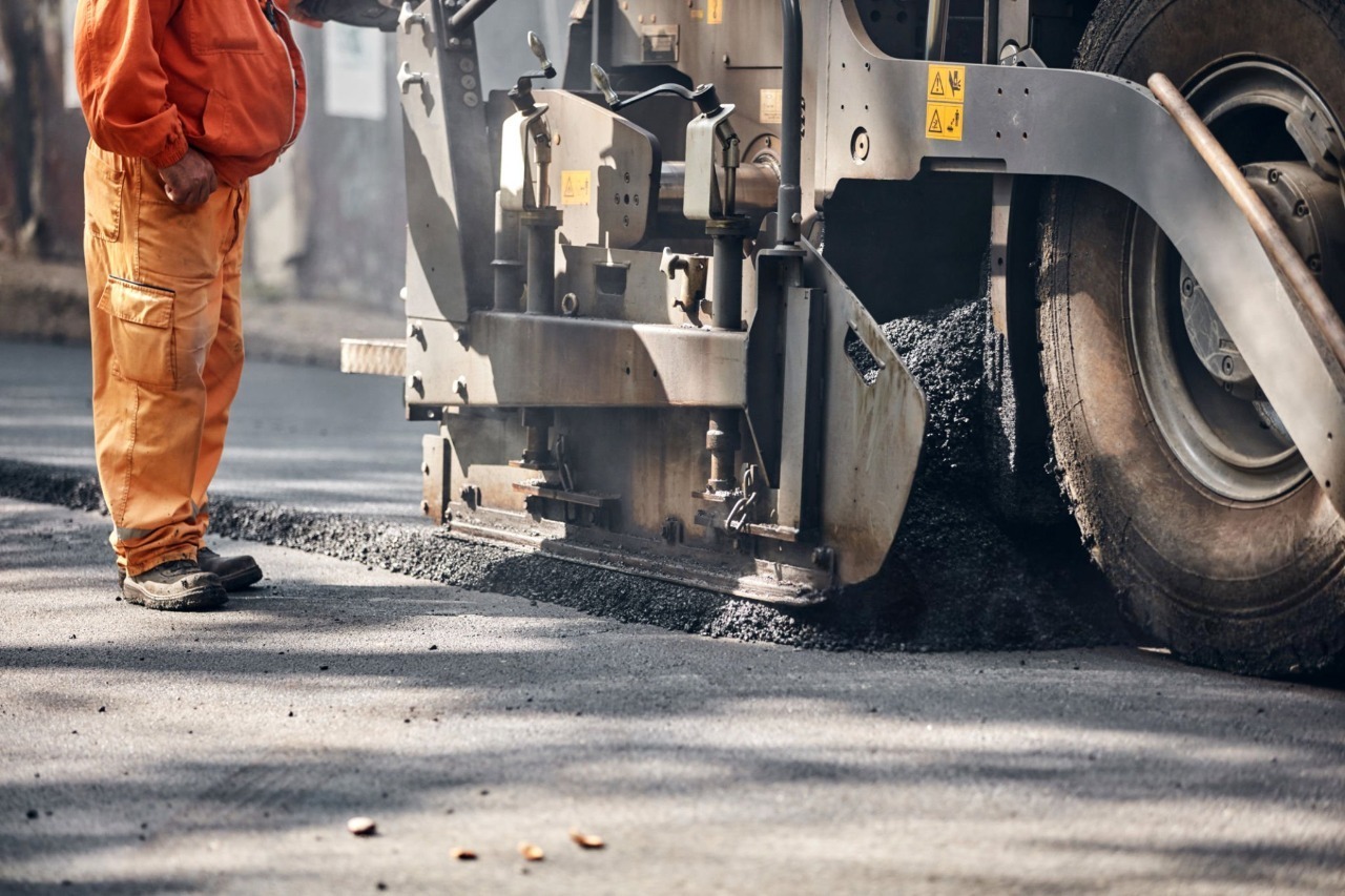 фирма за асфалтиране прави полагане на асфалт в софия