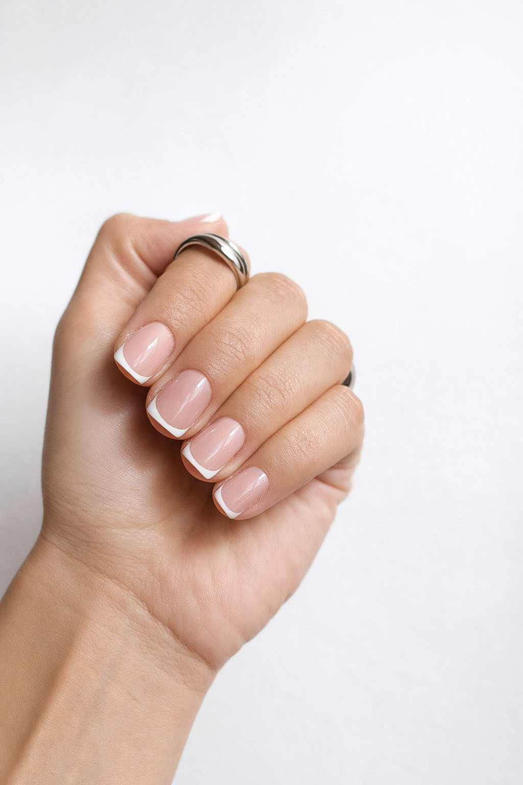 Natural and well-kept nails at OLOLO Nails salon, Bucharest Sector 1