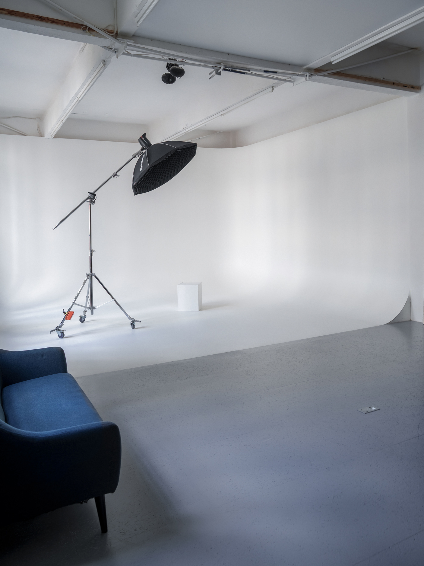 Cikloramos nuoma Vilniuje, SO:VA fotostudija