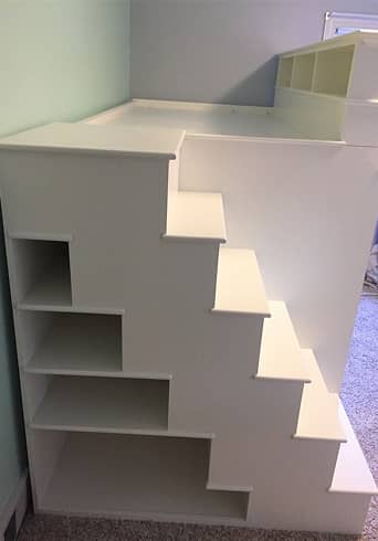 Bunk bed with storage stairs 