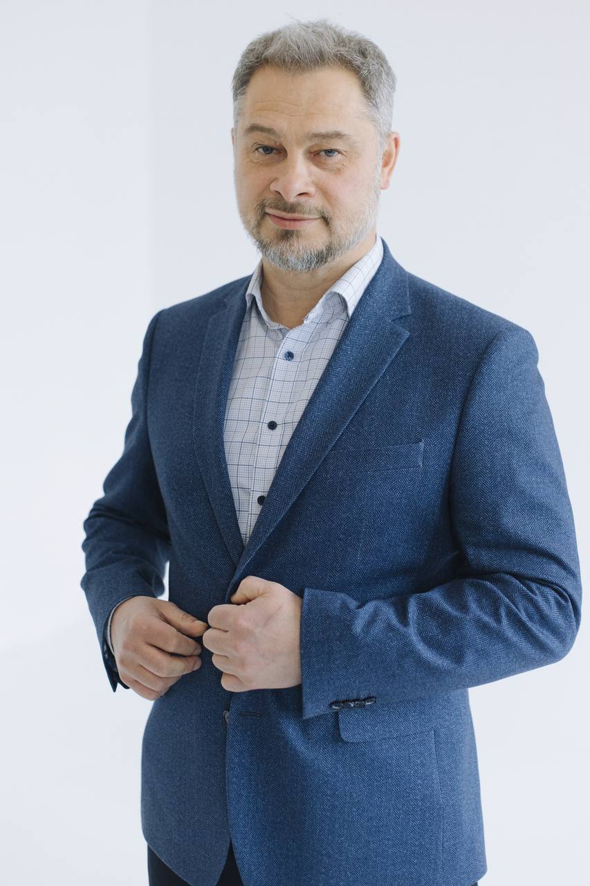 Михаил Дубровский