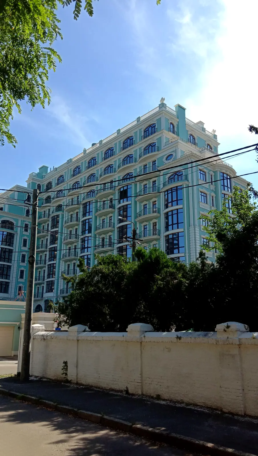 Клубный дом Biarritz в Одессе — фото 15