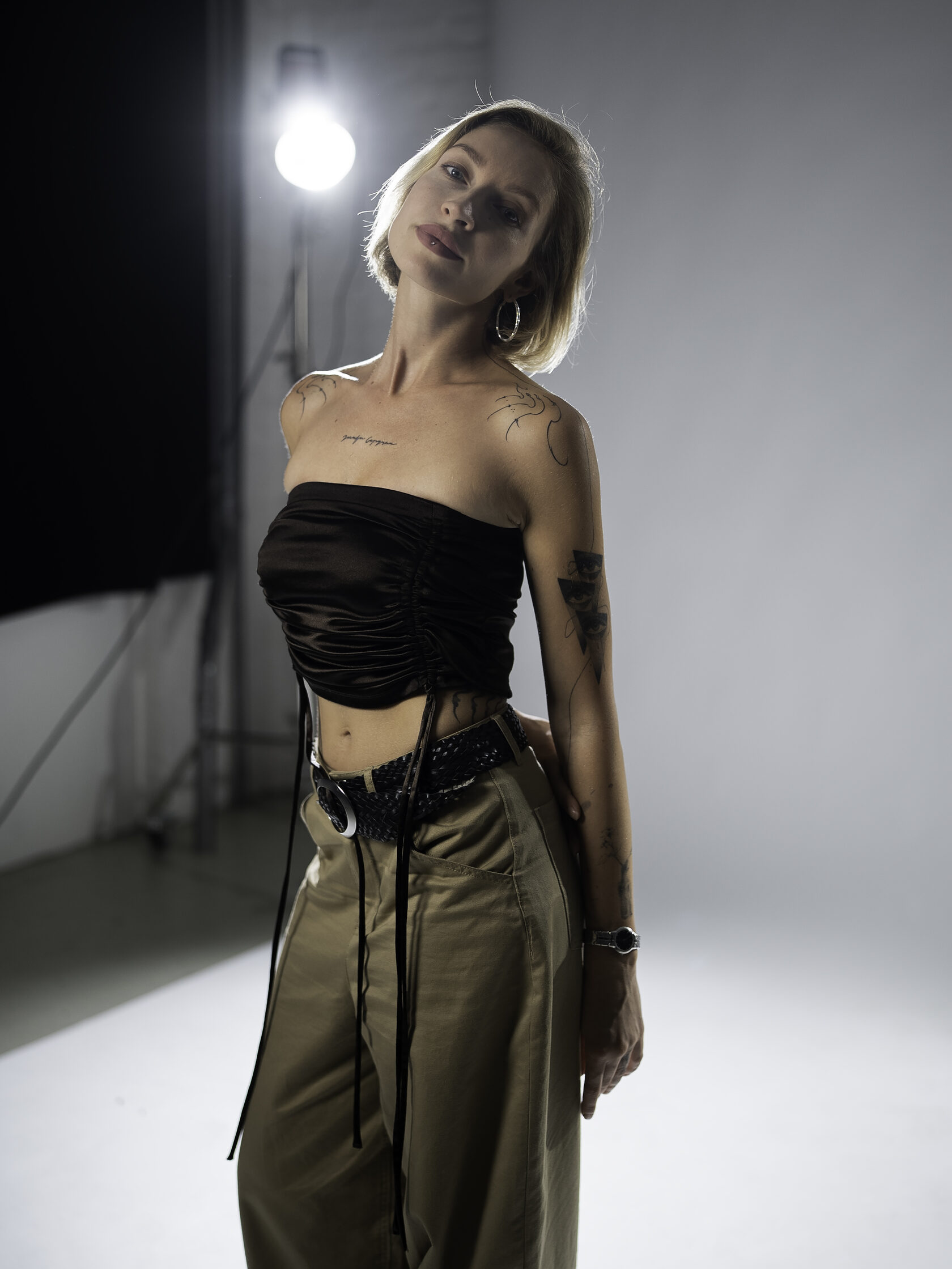Portrait von Tattoo Artist Toria bei Brennnessel Tattoo Berlin