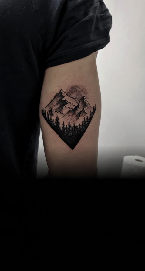 minimalistic tattoo
