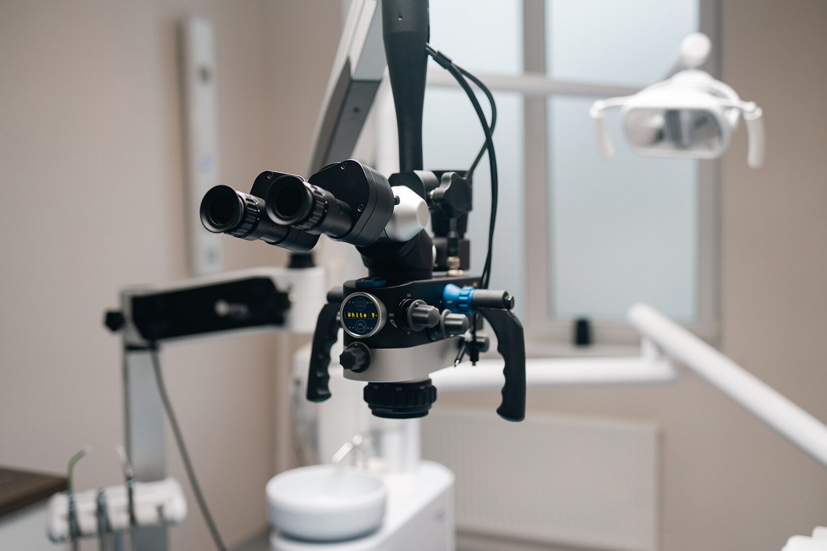 Дентальный микроскоп в кабинете My Dental Clinic