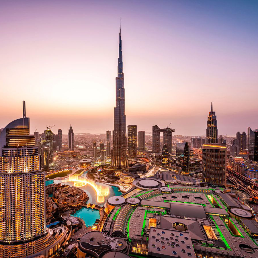 lamborghini на дороге в Дубае