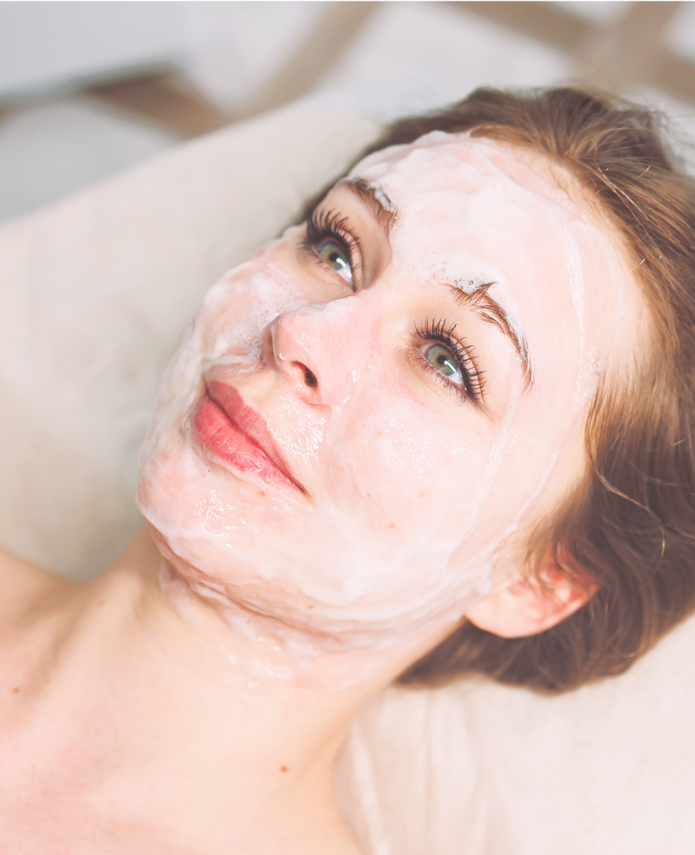 The girl with the face mask at the salon