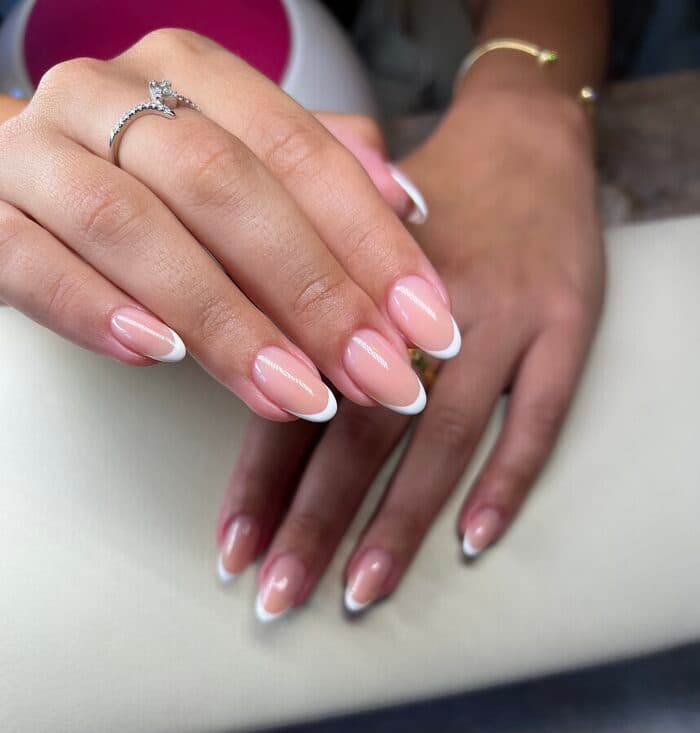 Nail Strengthening with Hard Gel