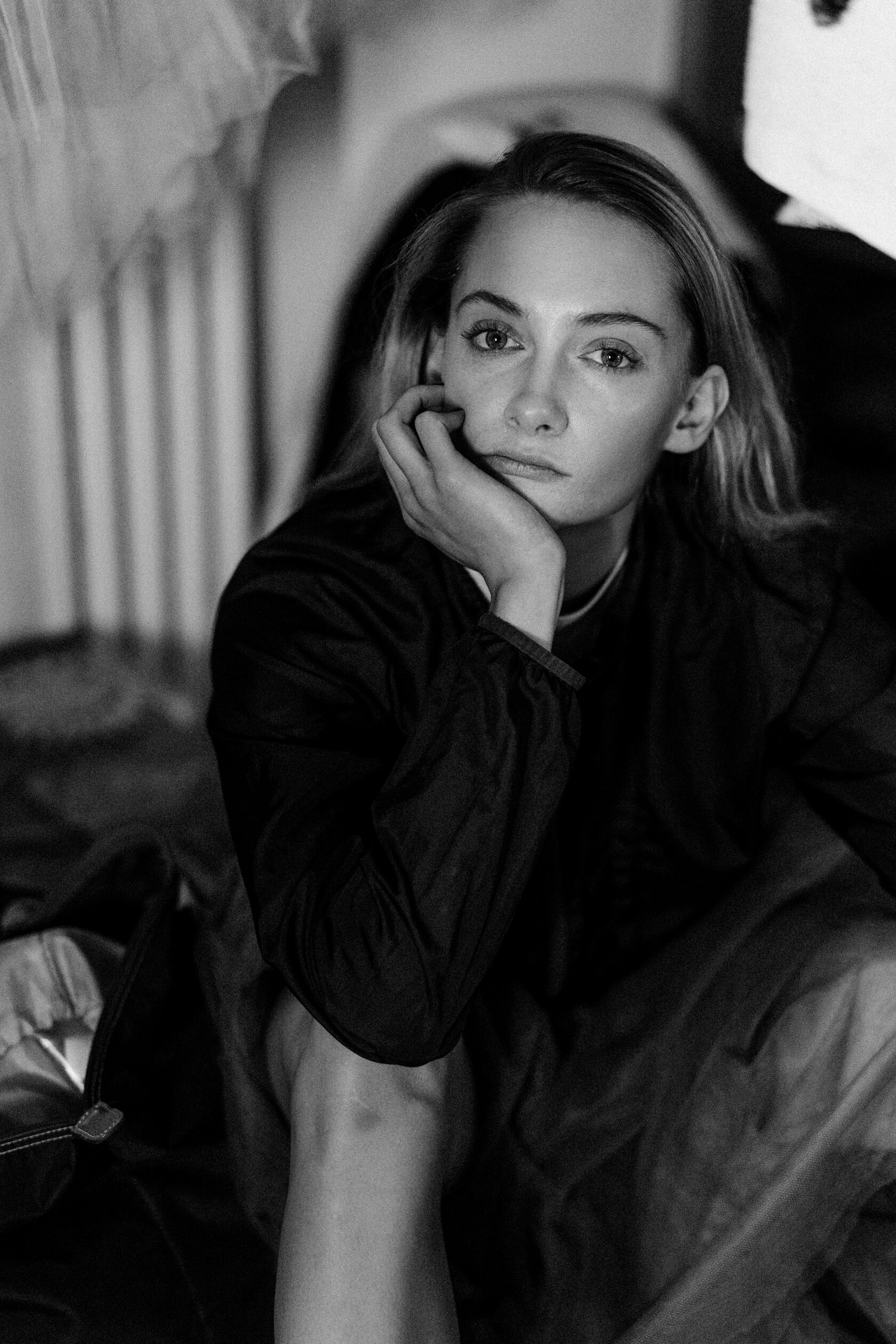 Female portrait by Evgenia Huber, photograph 08