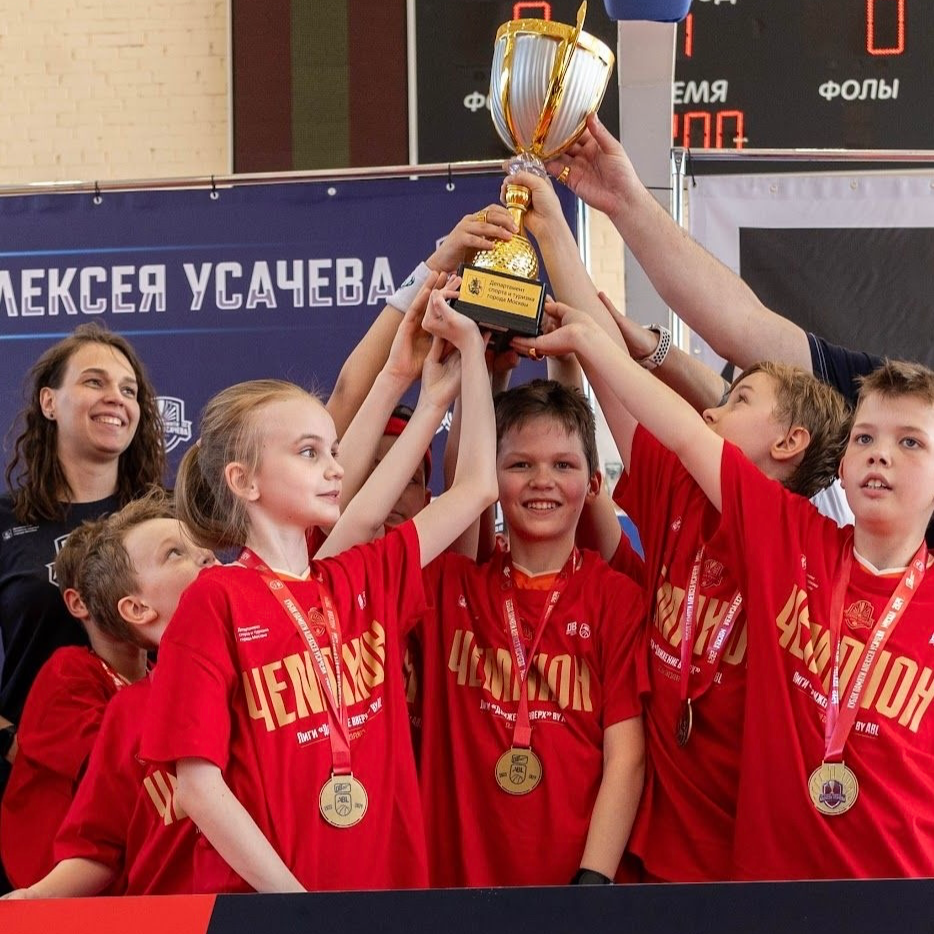 Чемпионы ABL Движение вверх