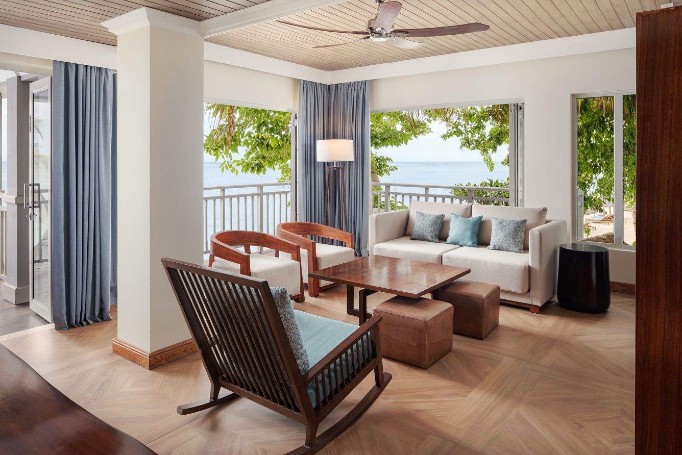 The St. Regis Mauritius — Peninsula Balcony Suite