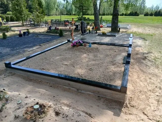 Подготовка места перед установкой памятника
