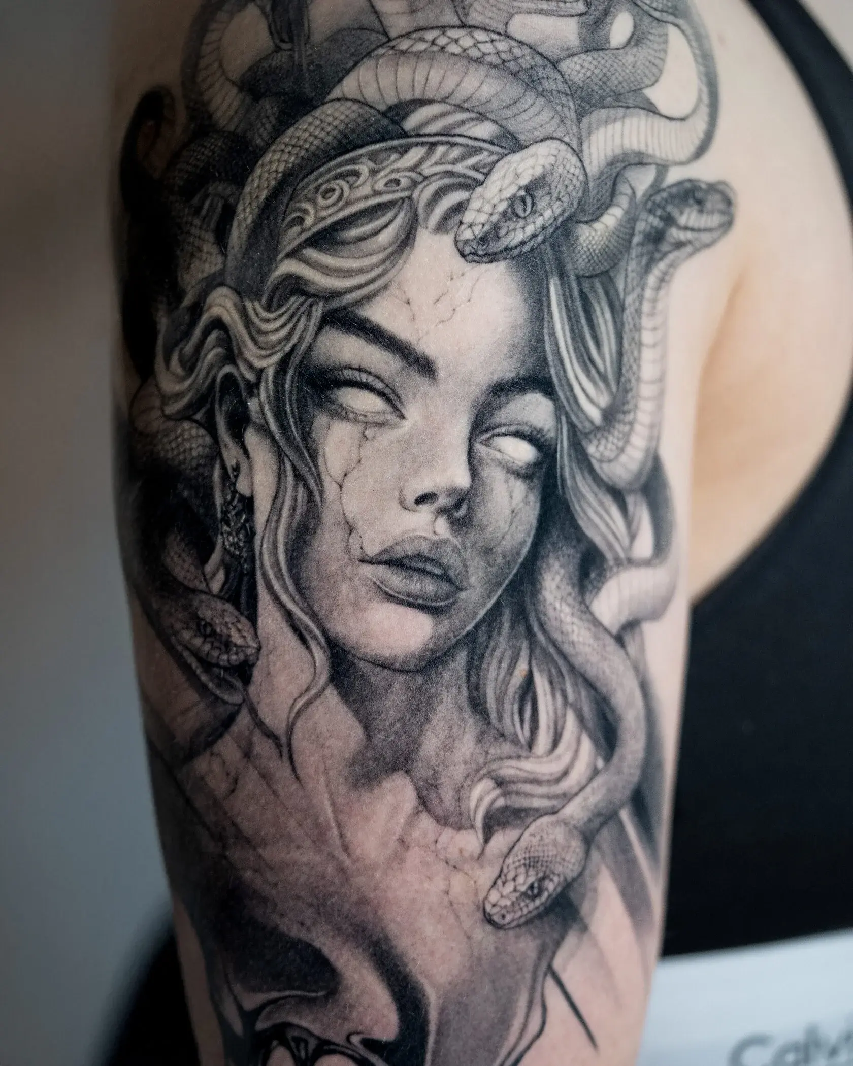 Cover Up Tattoo - Brennnessel Tattoo Berlin