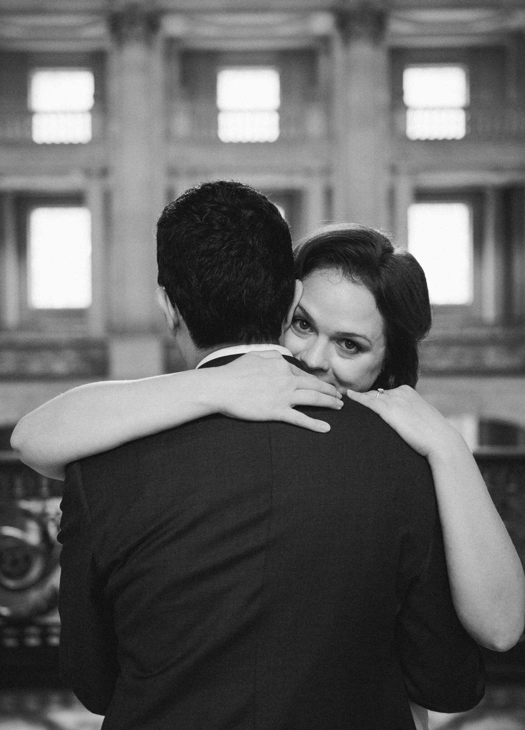 Elegant SF City Hall wedding photography