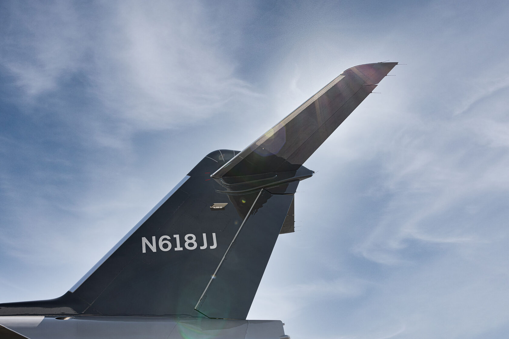 Challenger 604 N618JJ | Talon Air