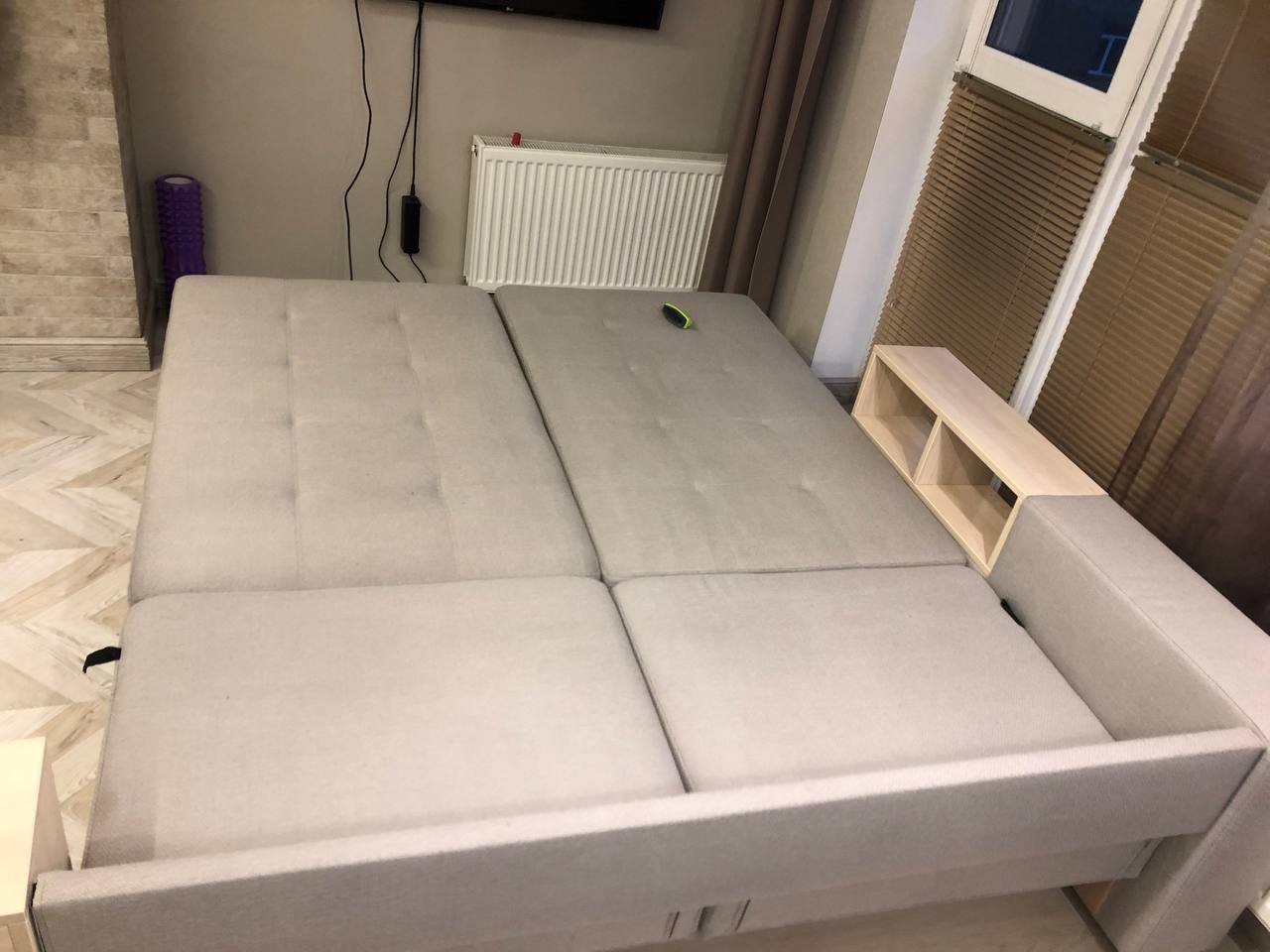 Schlafsofa – Komplettreinigung – nach der Polsterreinigung in Frankfurt