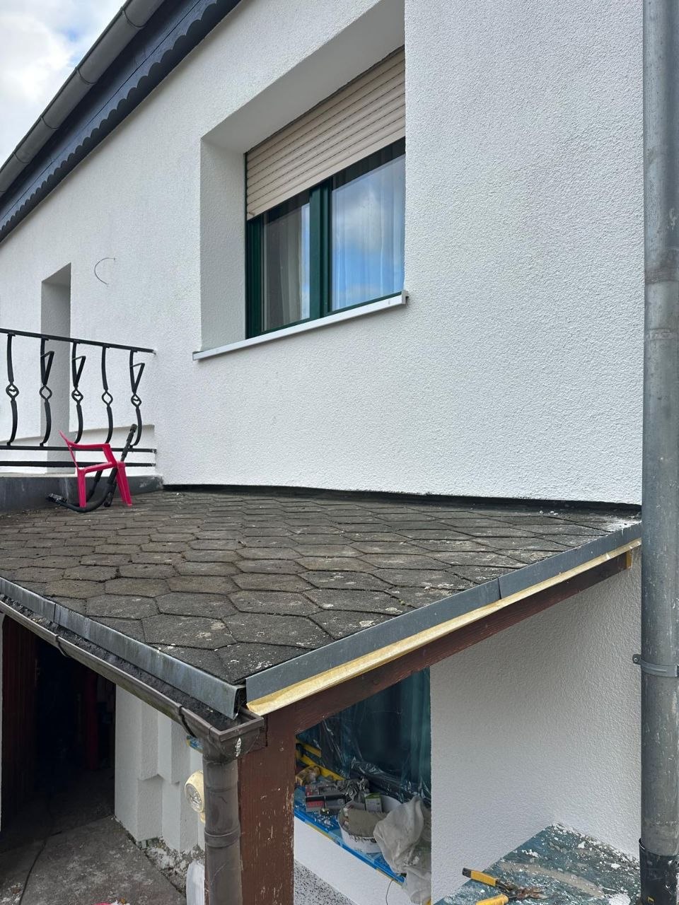 Hochwertige Fassaden- und Dachsanierung