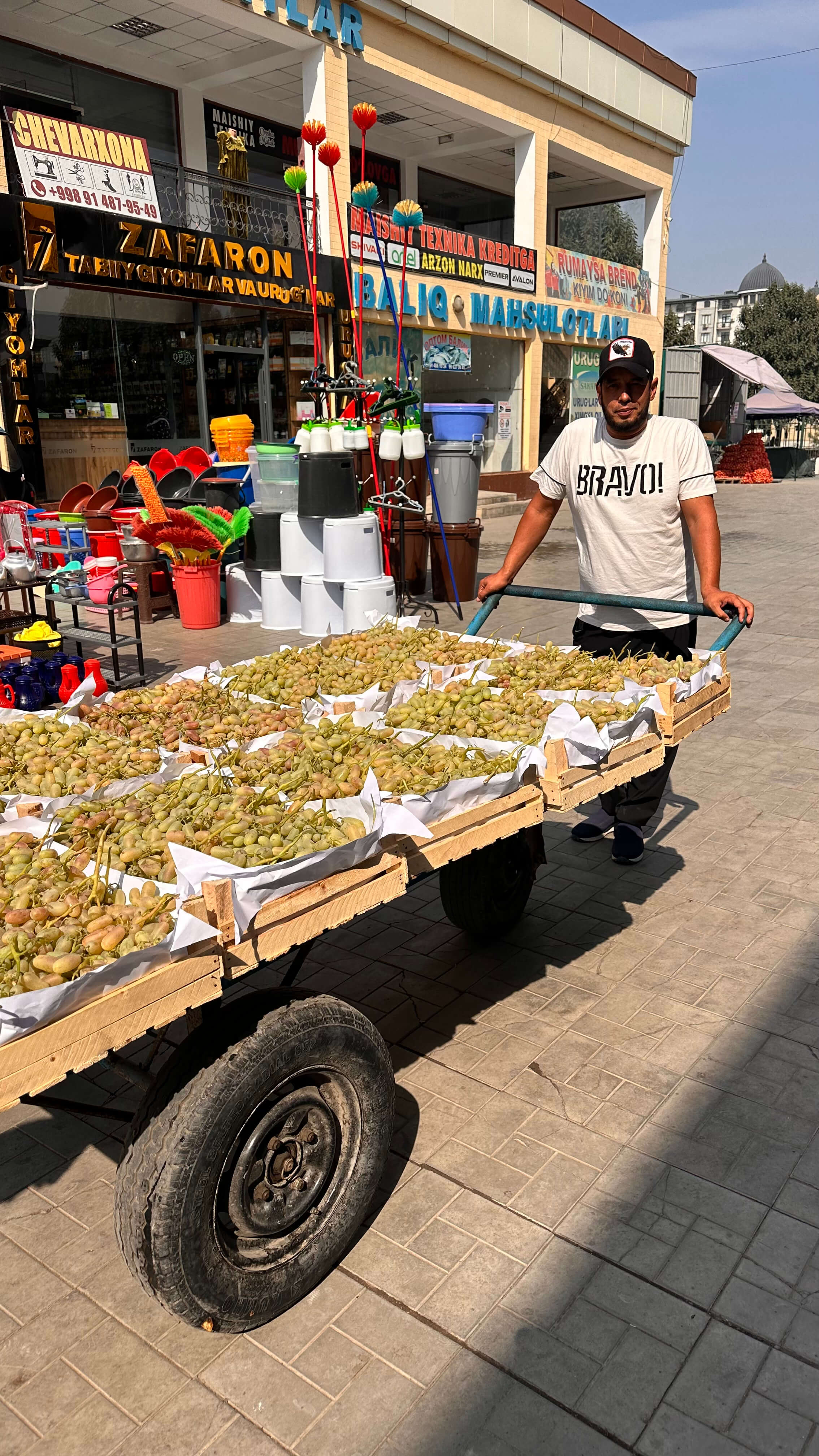 Porno ona qizini qullikka sotadi Braketlar ogzaki jinsiy aloqaga xalaqit beradimi?