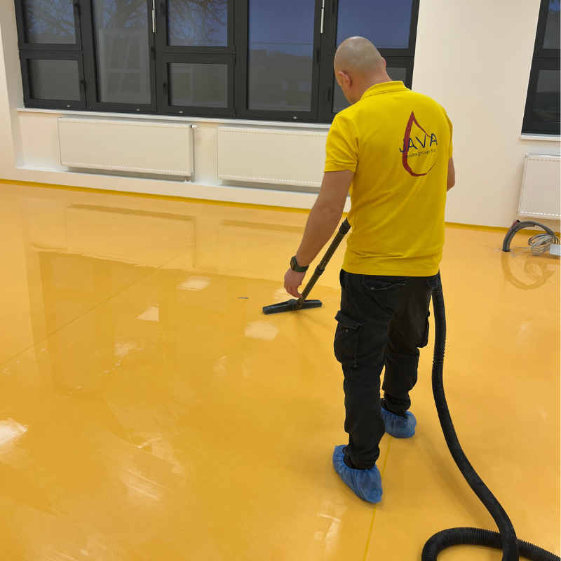 čištění podlah, čištění tvrdých podlah, čištění PVC podlah, voskovaní podlah