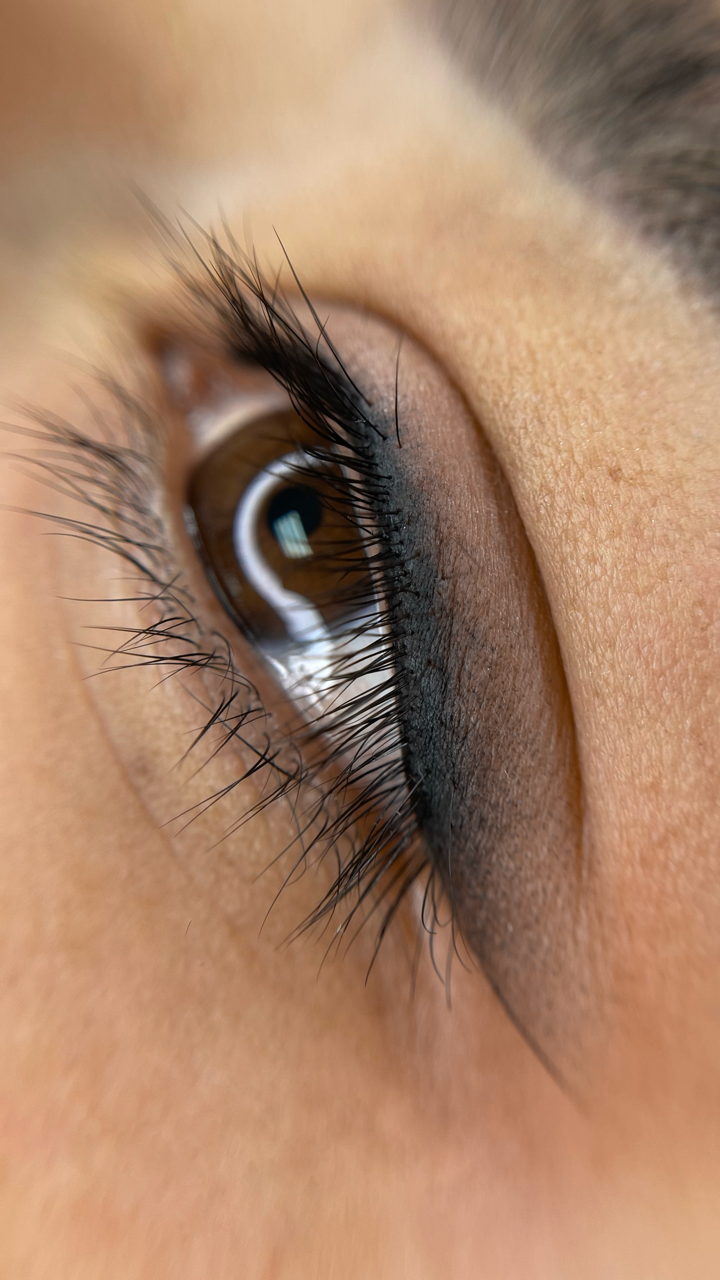 Permanent eyeliner — shaded finish
