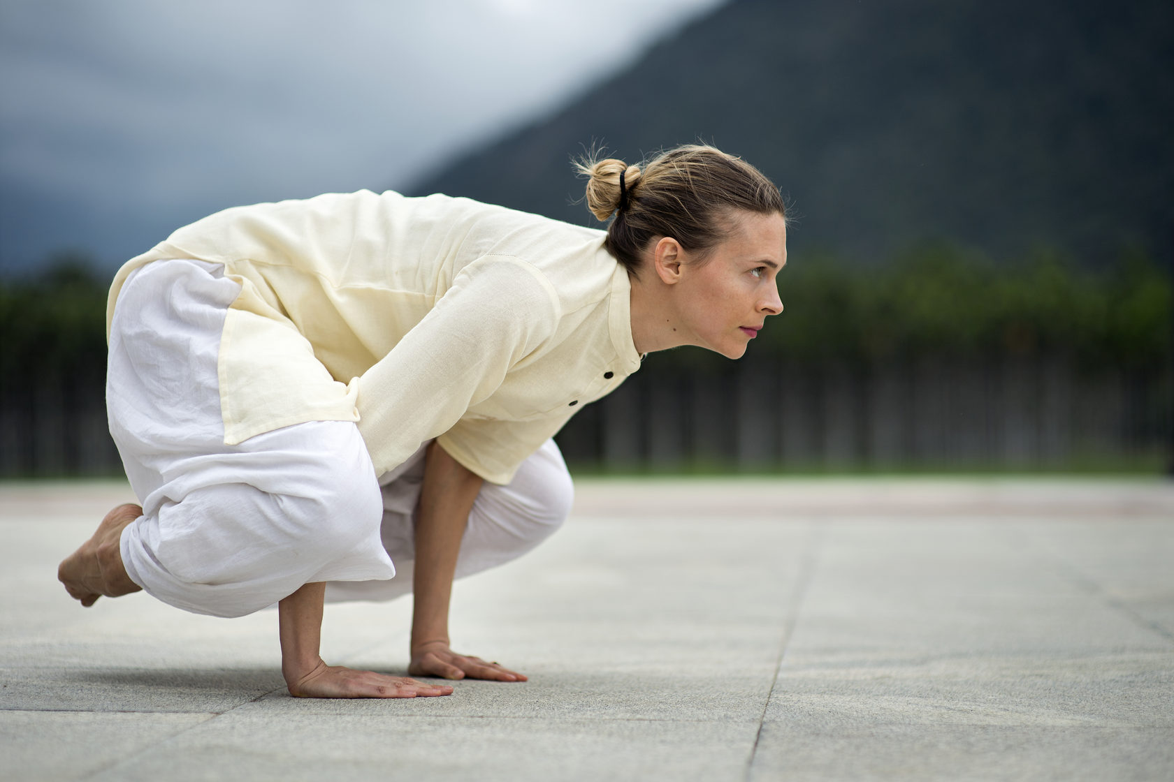 Isha Hatha Yoga: Techniques for holistic wellbeing