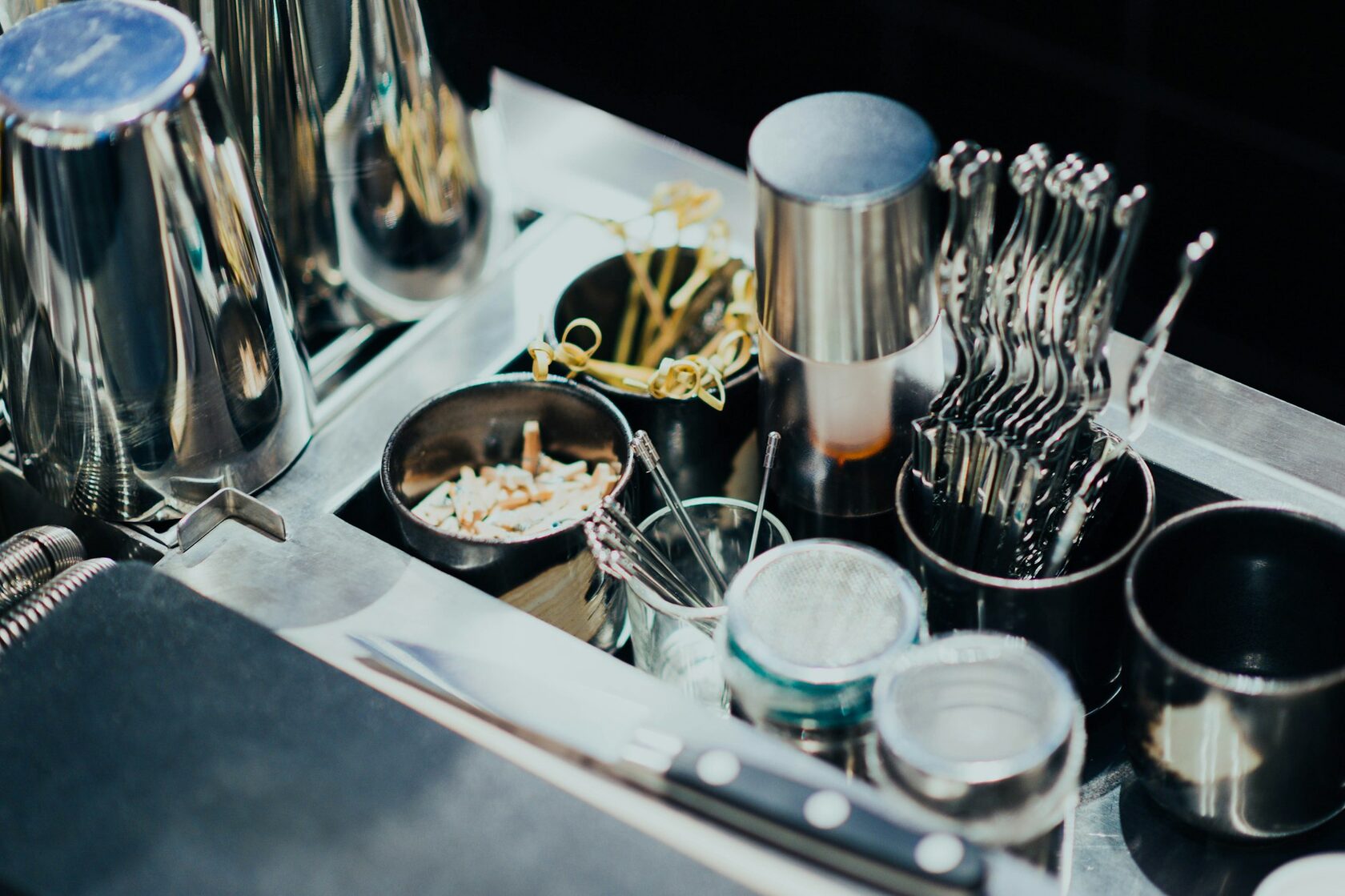 Chariot de service et accessoires CHR