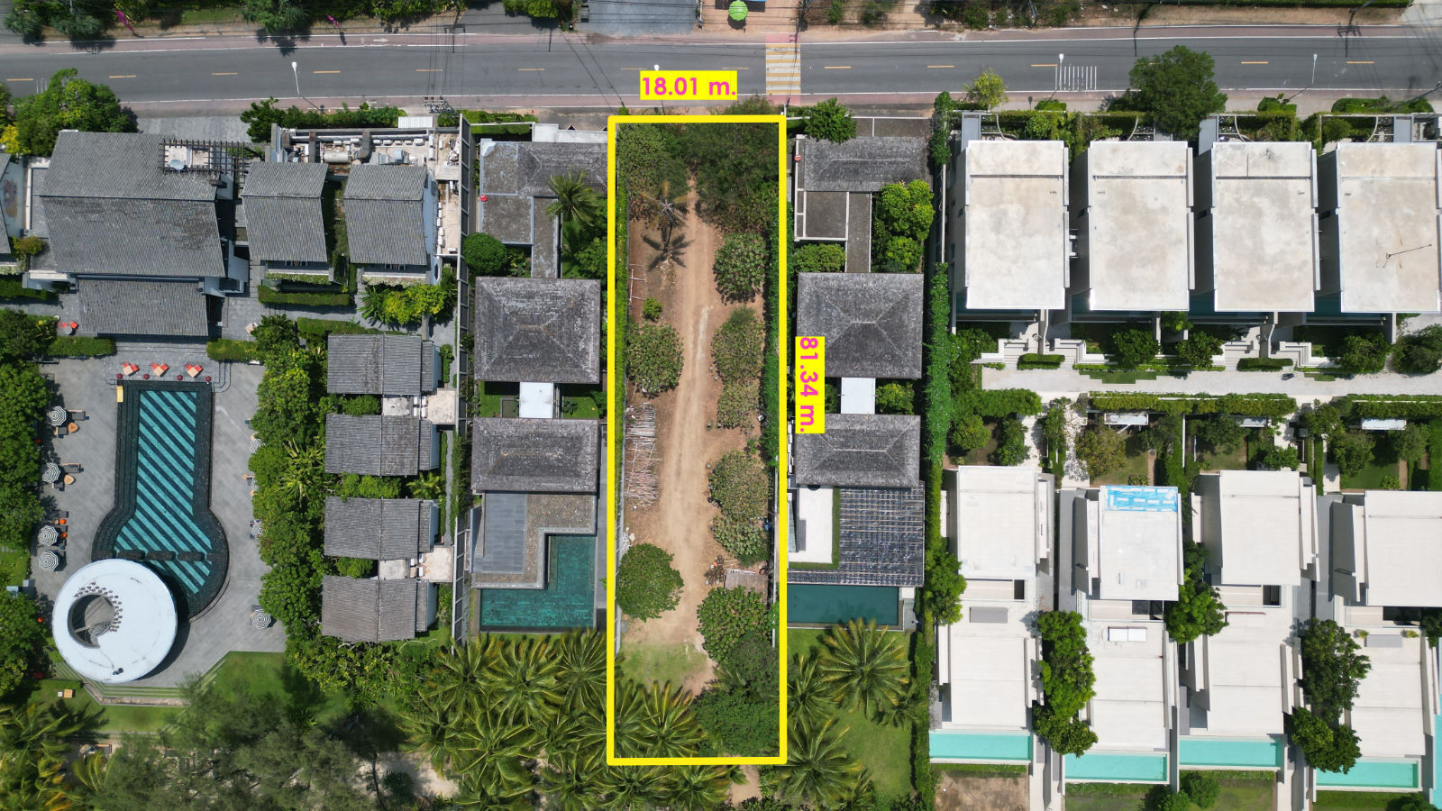 Aerial view showing the plot boundary, 18m beachfront land, Natai