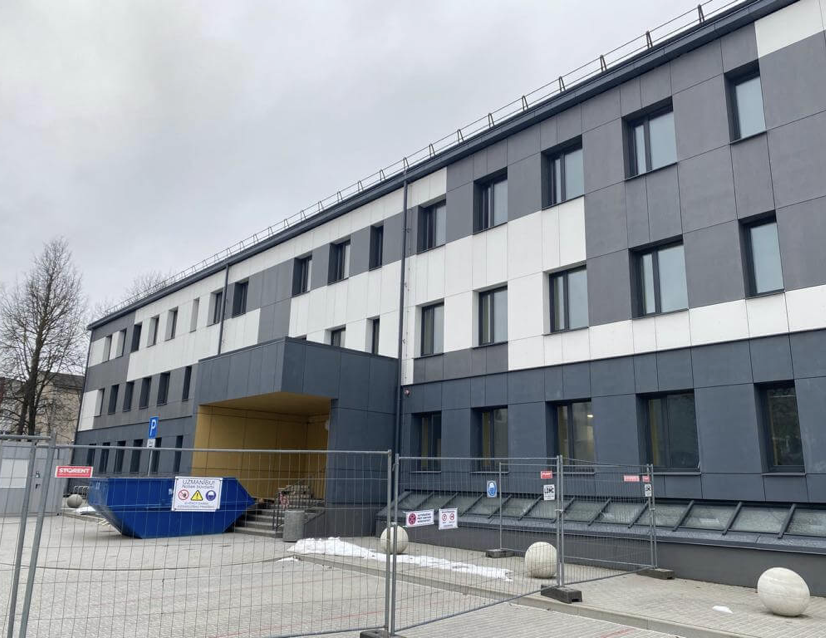 būvniecība, rekonstrukcija, renovācija, administratīvā ēka