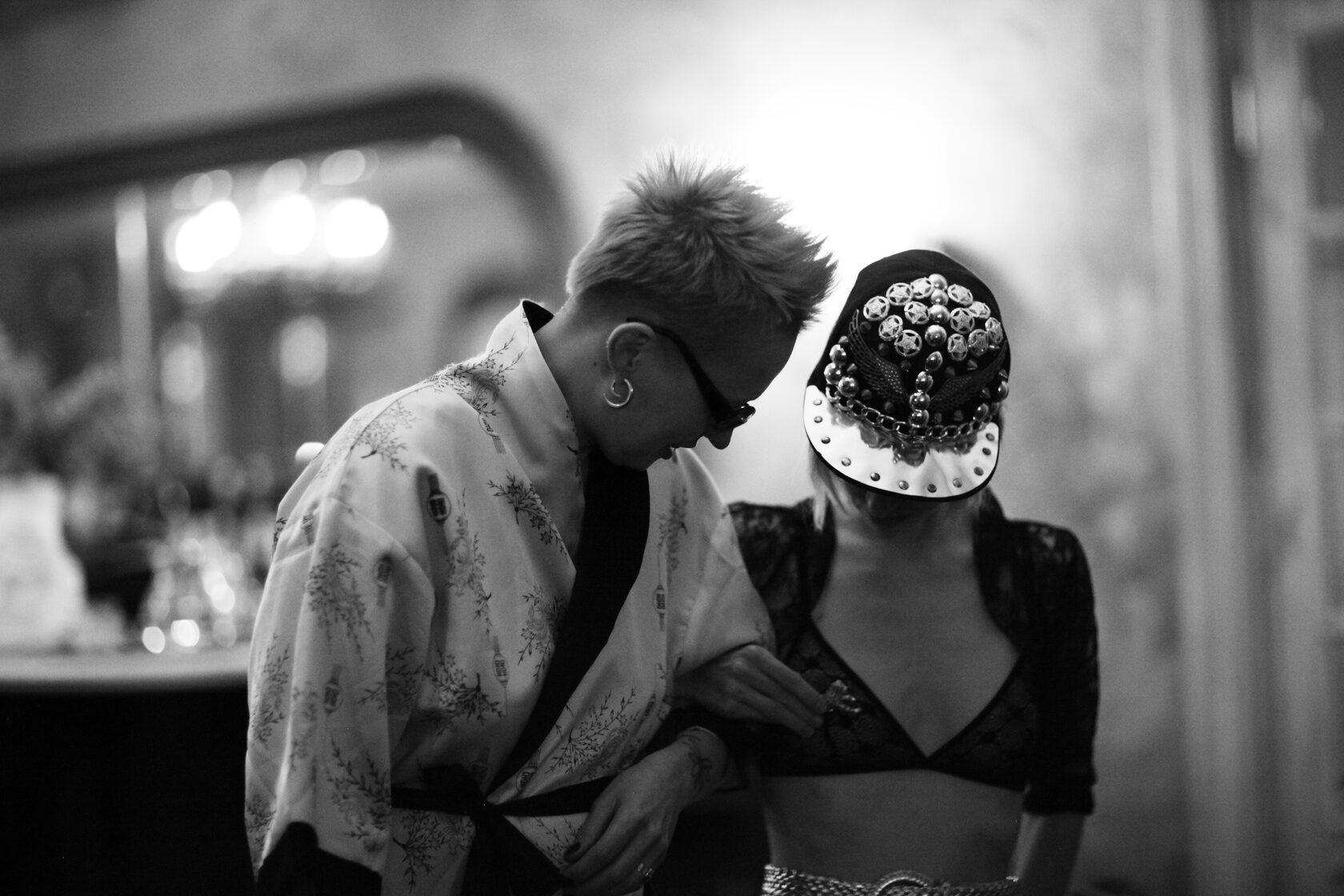 Paradise Mayhem backstage, image 2