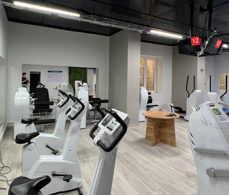 Зал клуба 35' Health Clubs