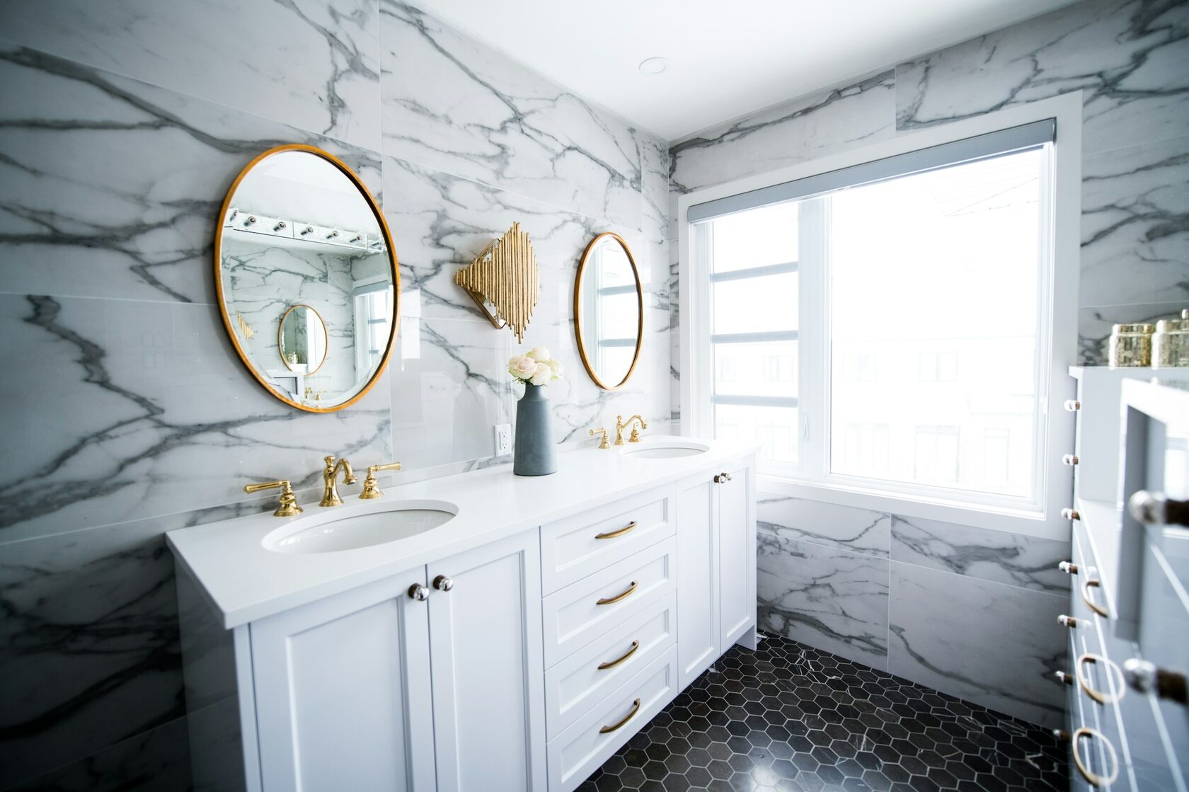 Bathroom interior at The Pointe