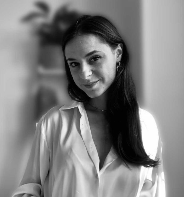 Caroline VAILLANT DE GUÉLIS