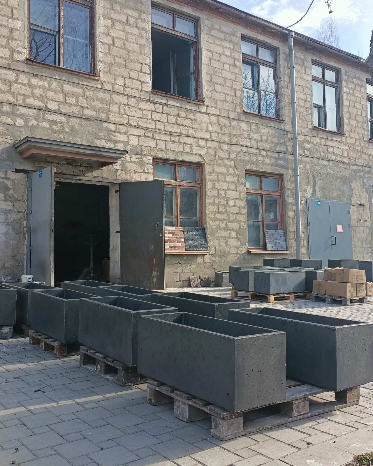 ghivece din beton