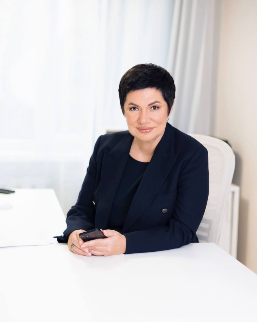 Jūlija Kuragina, FINVIA dibinātāja