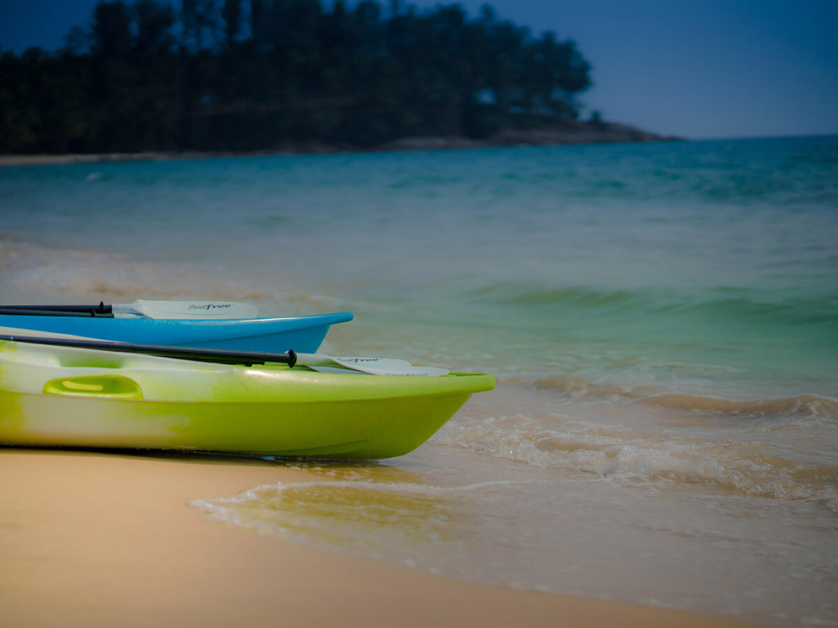 Kayaking at Villa Saanti