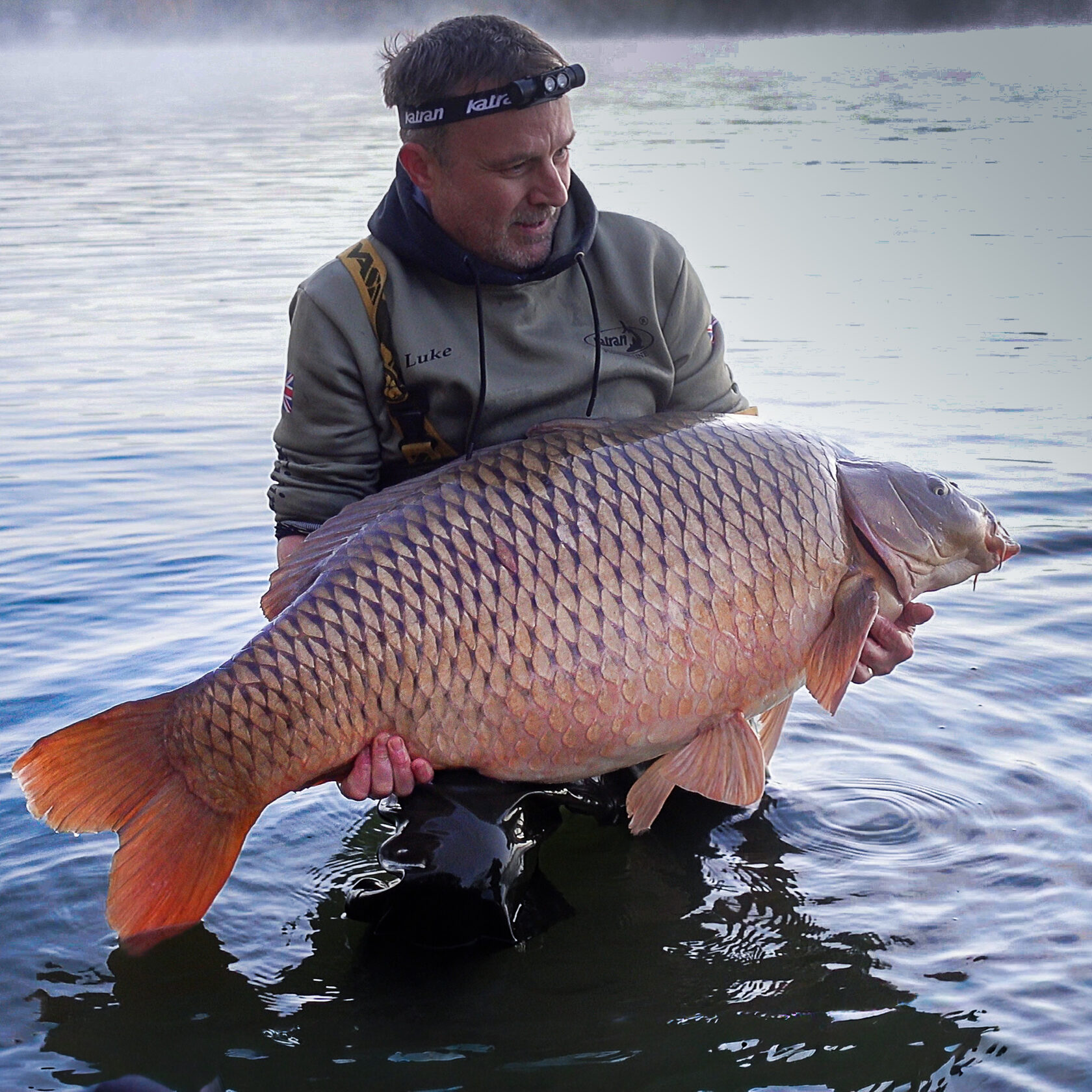Luke Shephard with a 33.9 kg (74.8 lb) carp landed on Katran Crypton Elevate fishing line