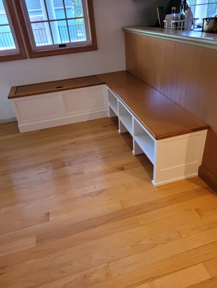 Farm house storage bench with cubbies