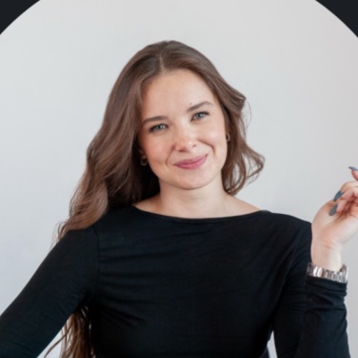 Олена Шилова