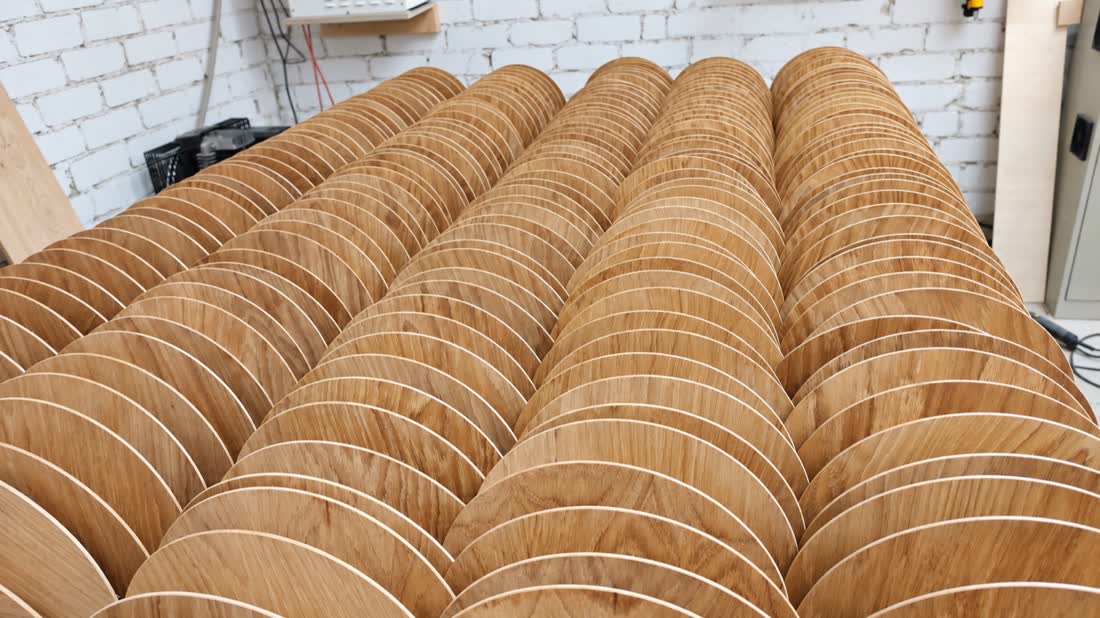Batch of curved parts