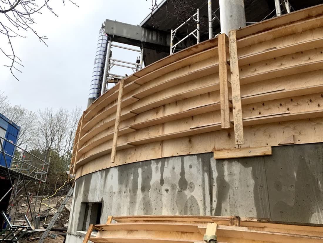 Curved formwork installed on site