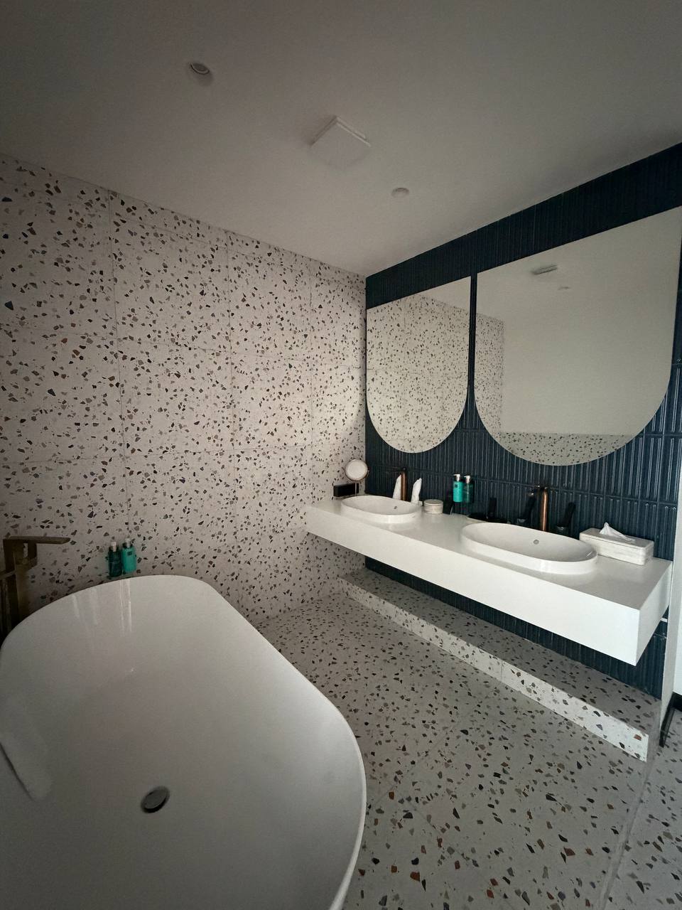 Апартаменты SPATIUM HOTEL — фотография 10